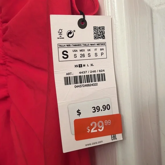 New red Zara mini dress - Picture 2 of 3